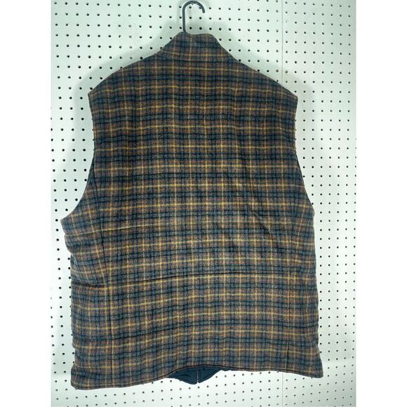 Saks Fifth Avenue reversible vest - Picture 2 of 13